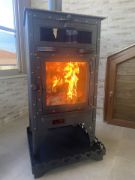 Uras- 023 Premium Fırınlı Şömine Soba resmi